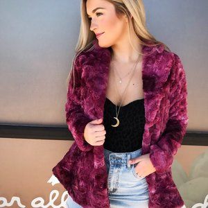 Ivy Jane 'Sheri' Short Fur Jacket in Wine